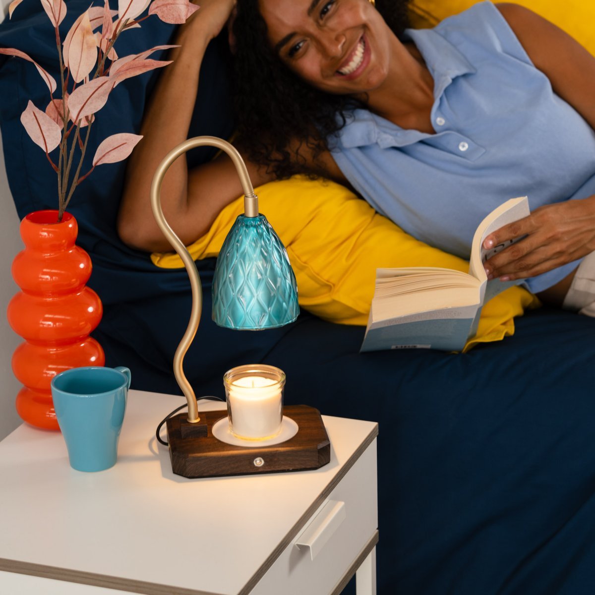 Dual Light Candle Warmer Lamp: A Guide to Scent & Serenity - CRYSTALAX (Owned by LuxyNest FZE)